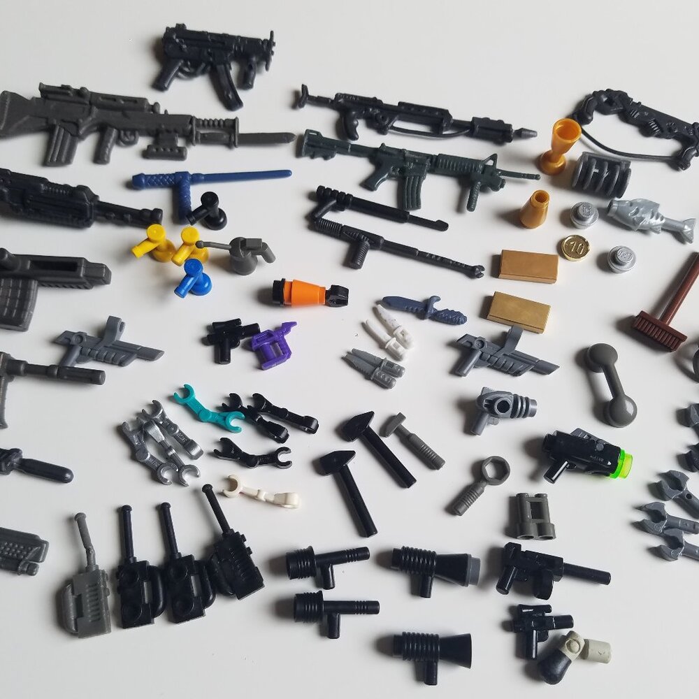 Lego Miscellaneous Weapon, Tools & More! - Picture 3 of 12